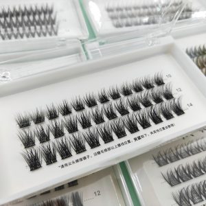 Natural DIY Segment Eyelashes Wholesale Supplier